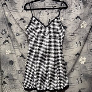 NWT SOURPUSS HOUNDSTOOTH MINI SLIP DRESS SZ XL